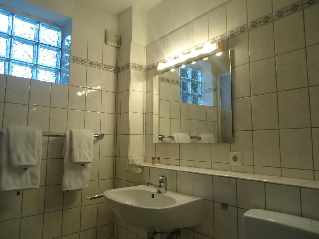 Hotel Burg-Stuben Mainz Phòng bức ảnh
