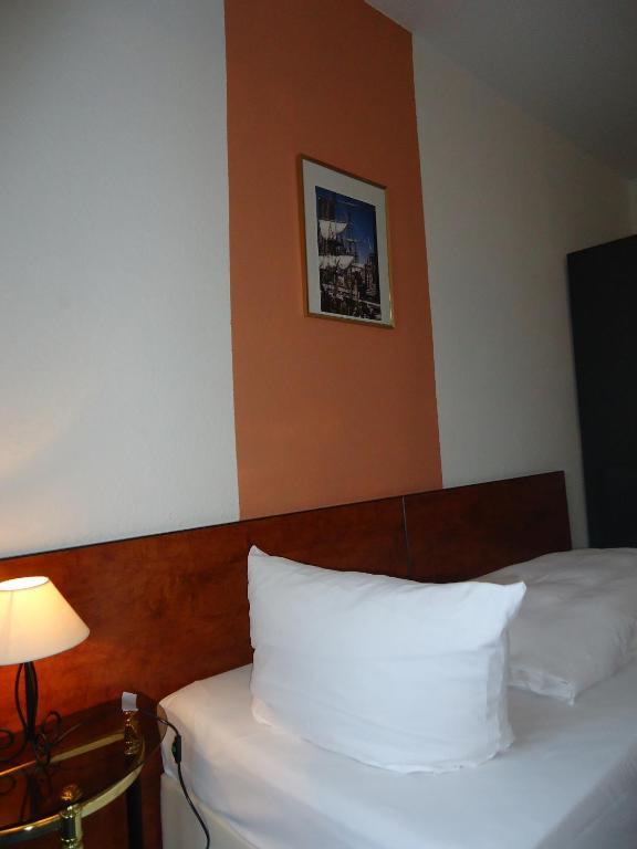Hotel Burg-Stuben Mainz Phòng bức ảnh